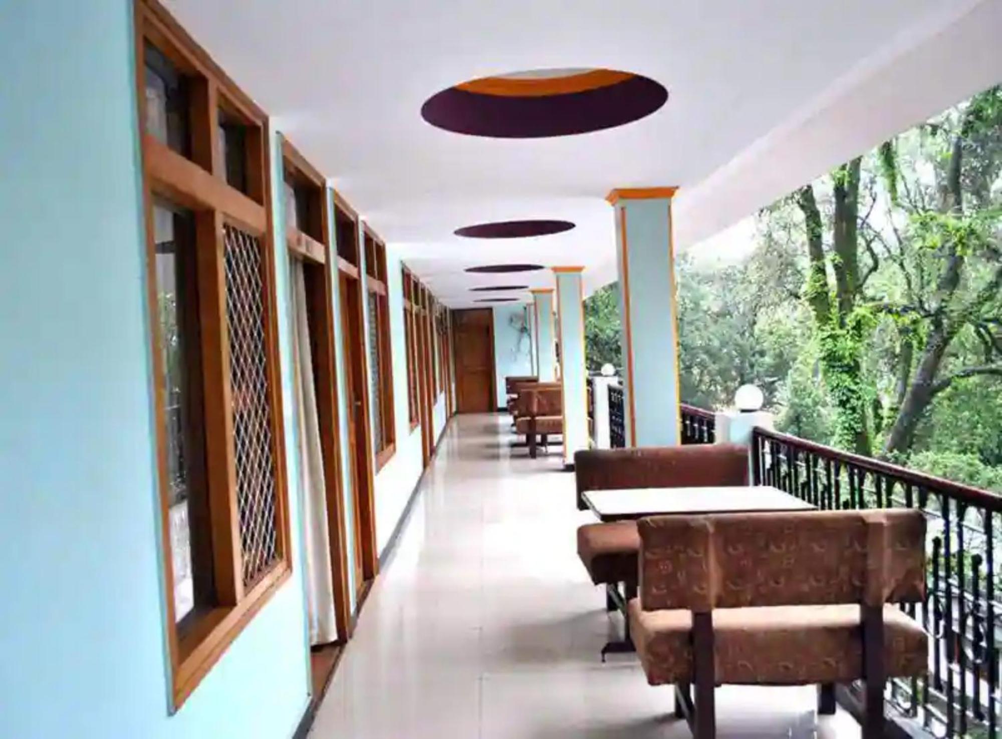 Goroomgo Moon Nainital Near Naini Lake - Parking & Lift Facilities -Hygiene And Spacious Room - Best Seller Kültér fotó